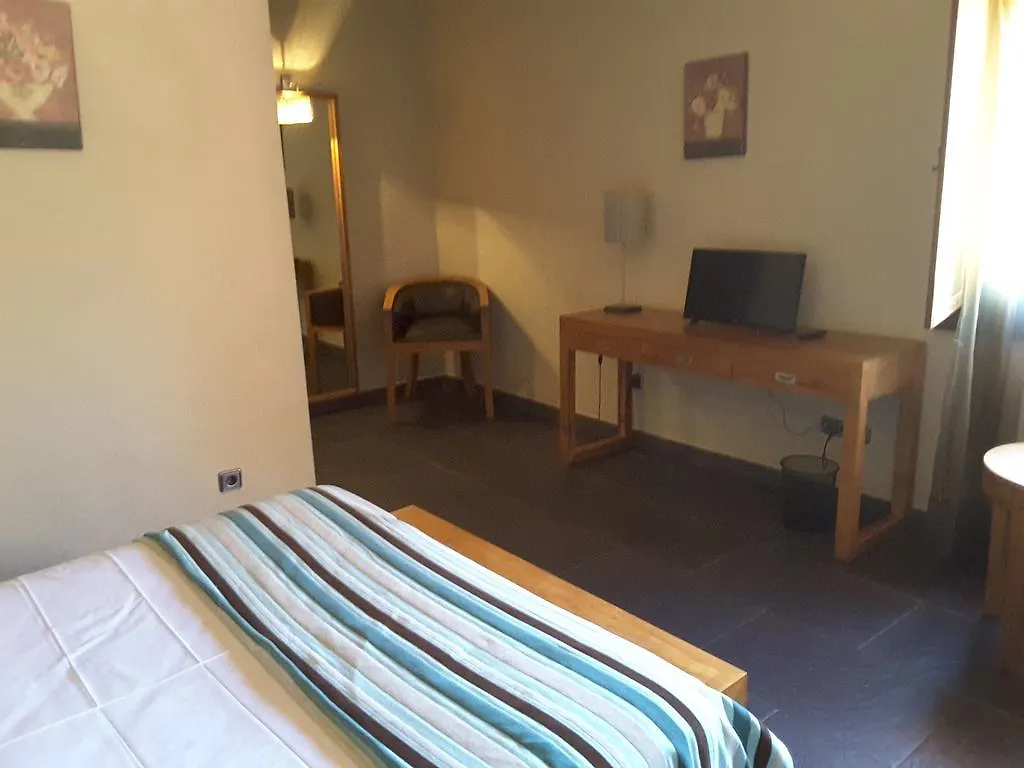Hotel Davall Placa Capafonts Alojamento de Acomodação e Pequeno-almoço